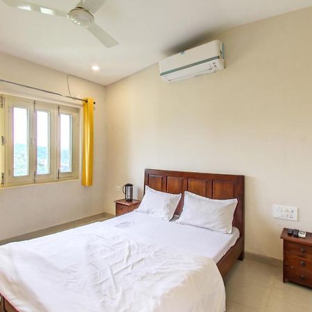Shikhar Bunglow - A Stunning Valley View Bungalow In Mount Abu Bed and Breakfast Exteriör bild