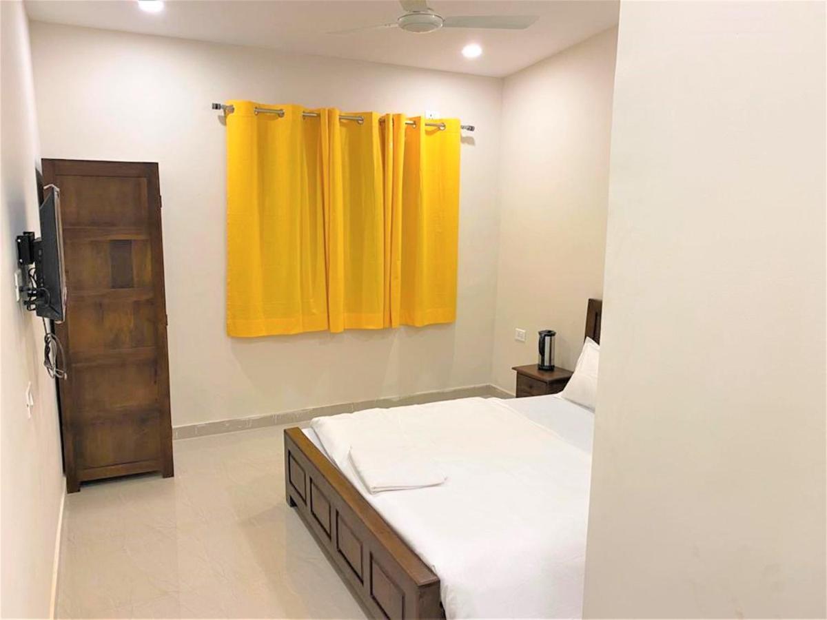 Shikhar Bunglow - A Stunning Valley View Bungalow In Mount Abu Bed and Breakfast Exteriör bild